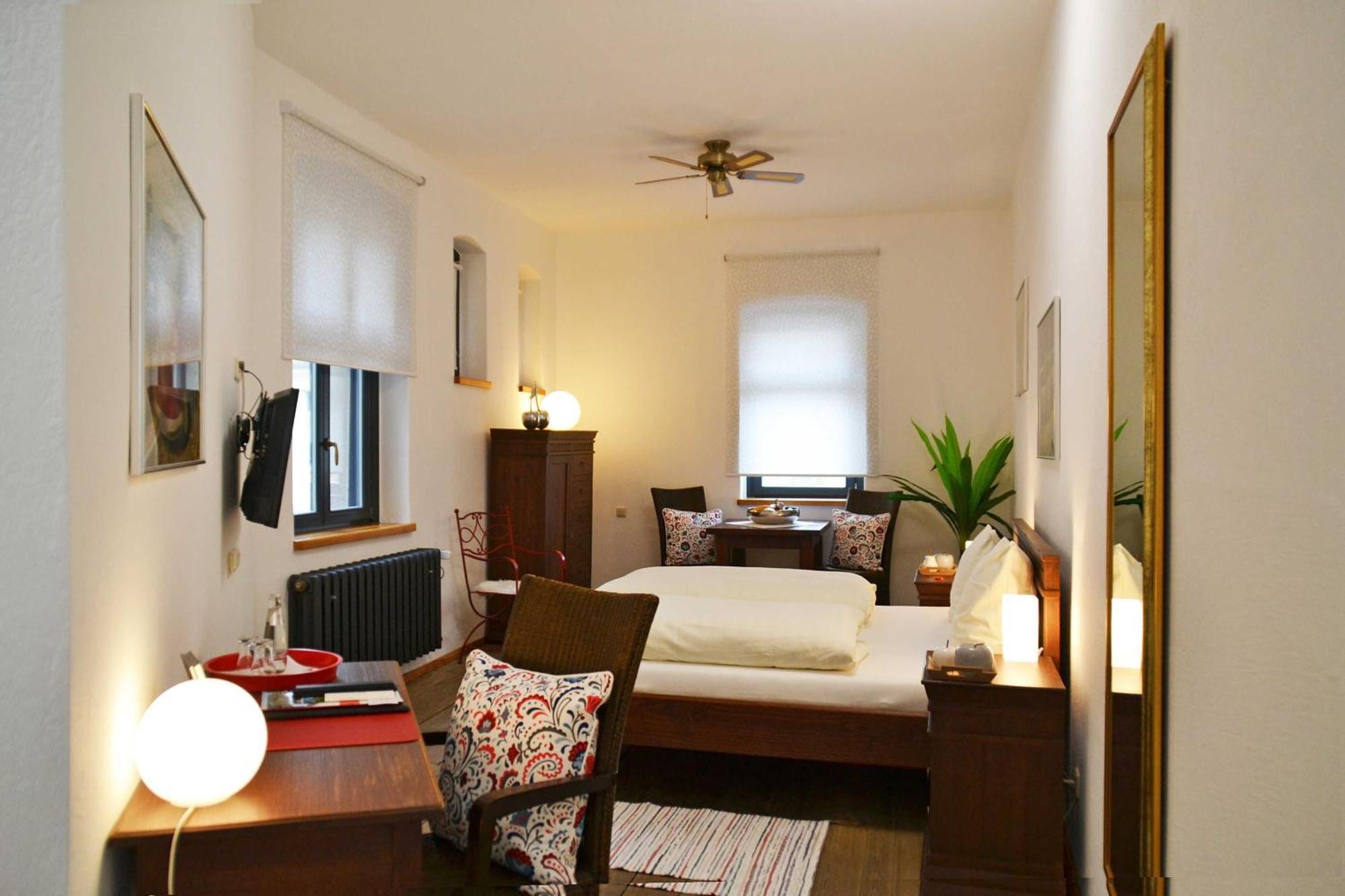 Hermann Hotel Bar غوين المظهر الخارجي الصورة